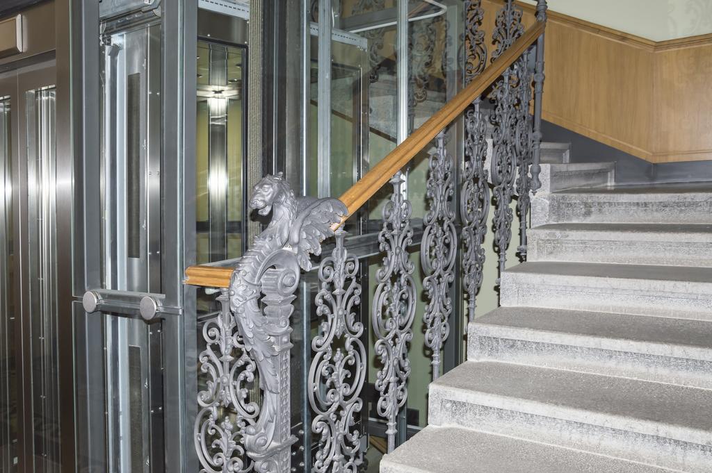 Modern Apartment Vsehrdova Prag Dış mekan fotoğraf
