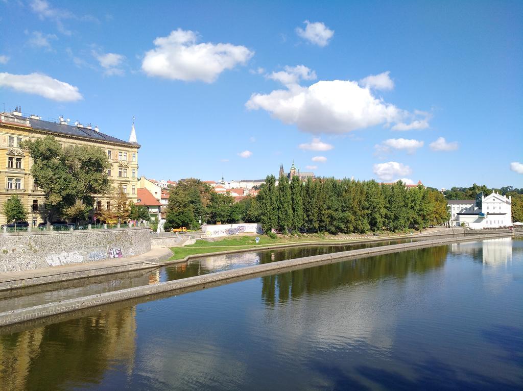 Modern Apartment Vsehrdova Prag Dış mekan fotoğraf