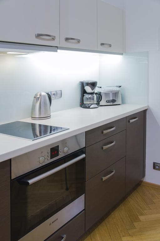 Modern Apartment Vsehrdova Prag Dış mekan fotoğraf