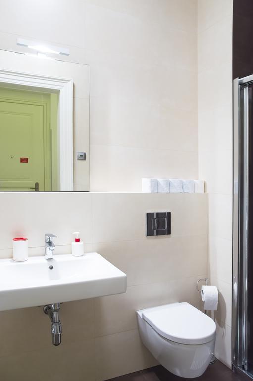 Modern Apartment Vsehrdova Prag Dış mekan fotoğraf