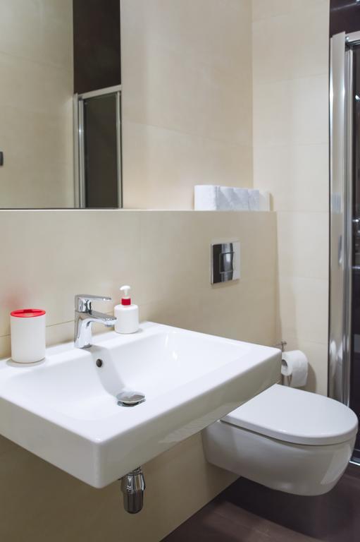Modern Apartment Vsehrdova Prag Dış mekan fotoğraf
